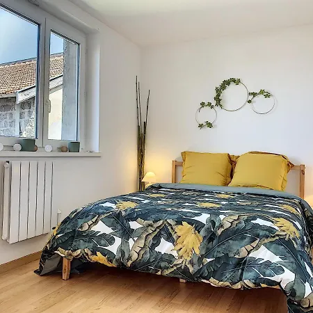 Les Augustins Апартаменты *